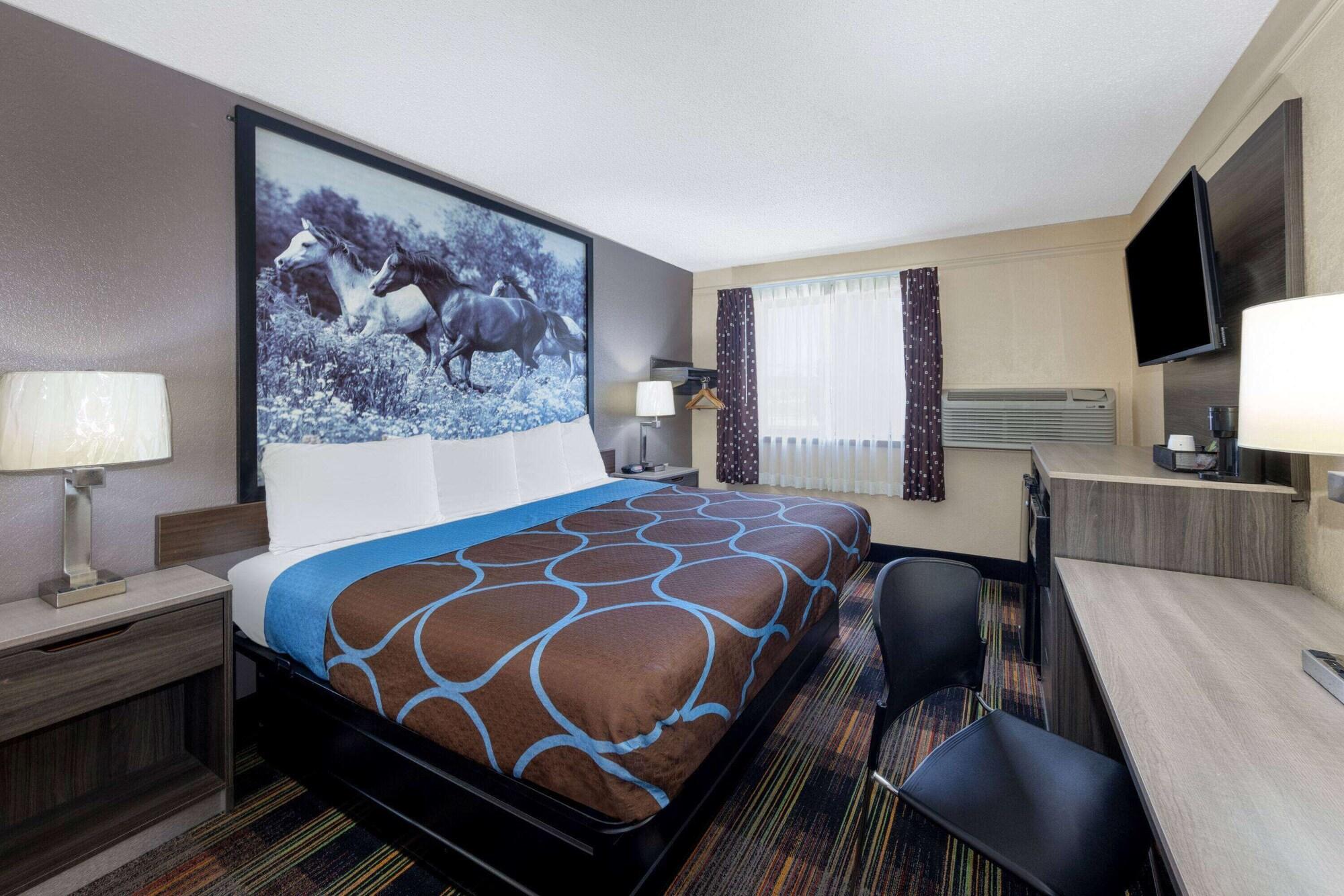 Super 8 By Wyndham Kansas City At Barry Road/Airport Kültér fotó